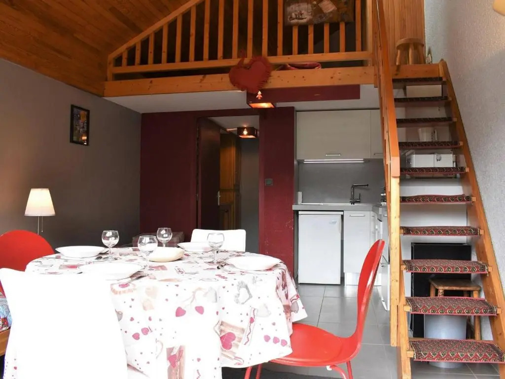 Appartement Méribel, 1 pièce, 5 personnes - FR-1-180-304