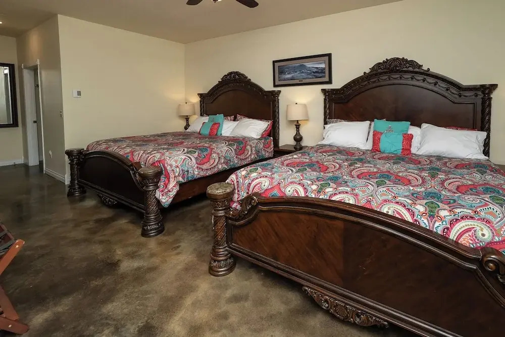 Swantown Inn