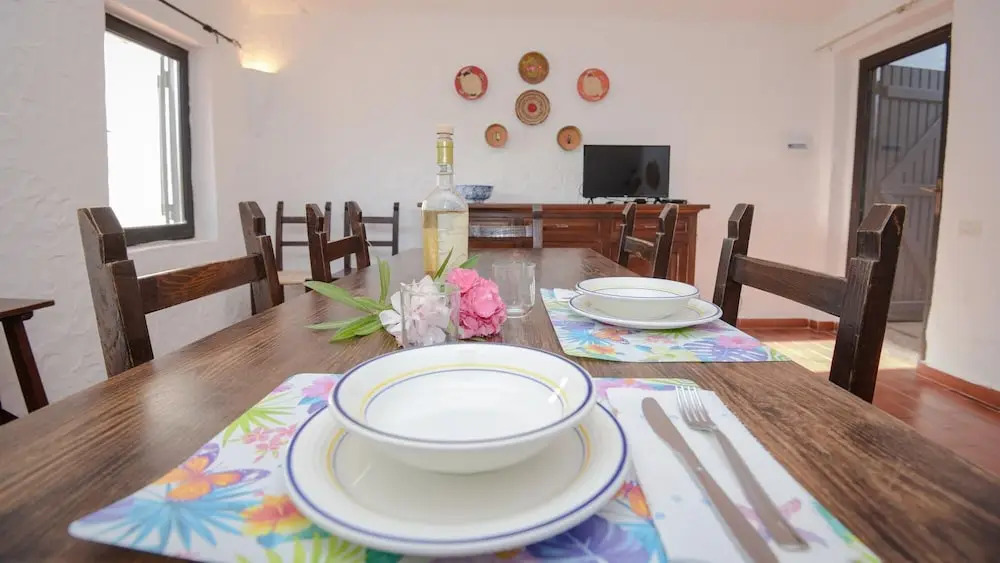 Villa Chiara: Luxury Retreat Steps from the Beach