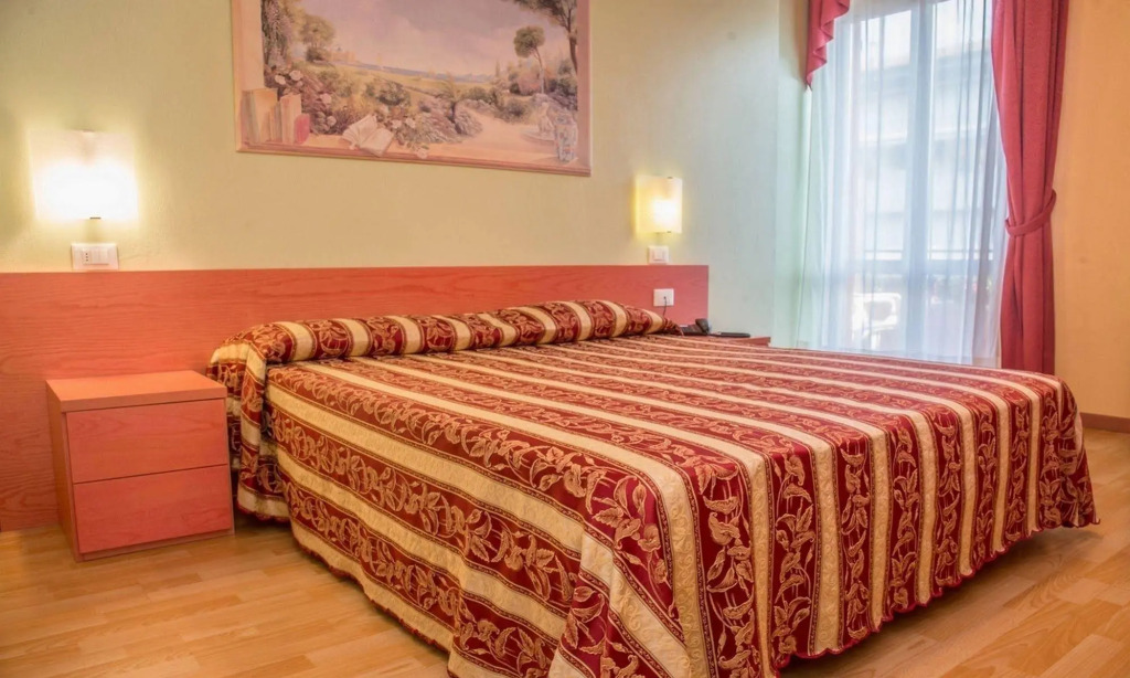 Hotel Benaco