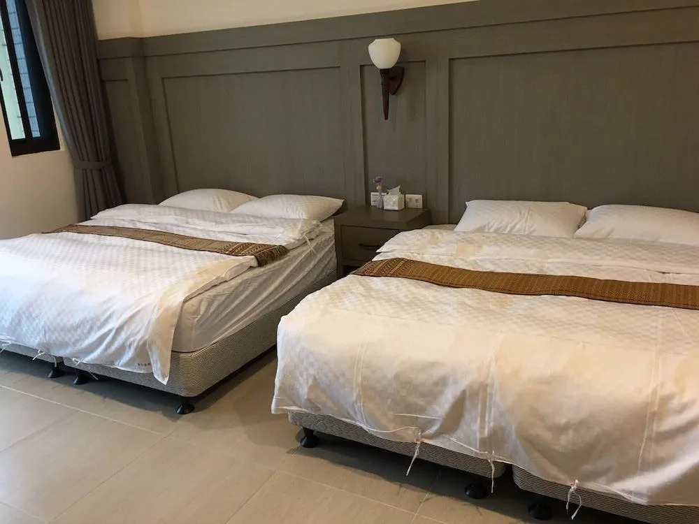 Home Around B&B