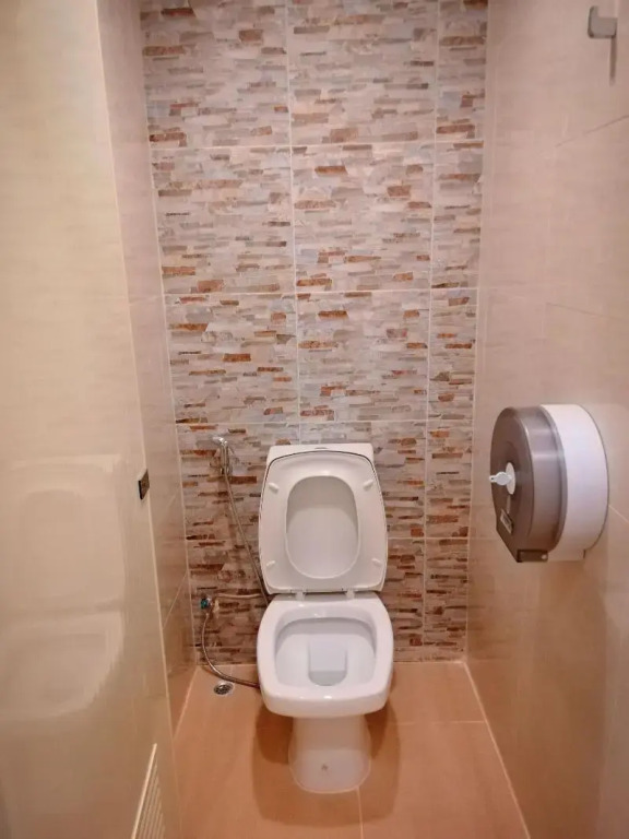 White House Hostel