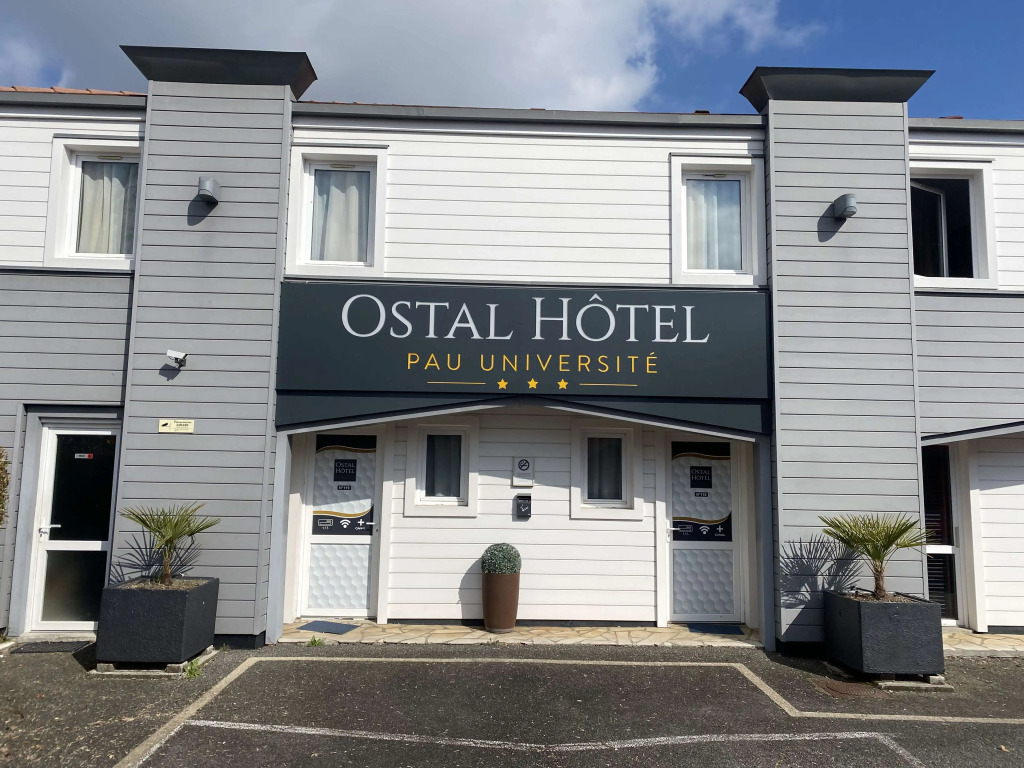 Ostal Pau Universite - Sure Hotel Collection by Best Western