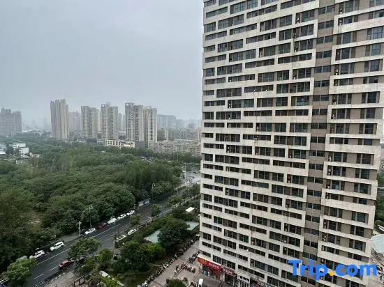 Yiyuan Mengya Apartment (Xinxiang University Town Baolong Plaza Branch)