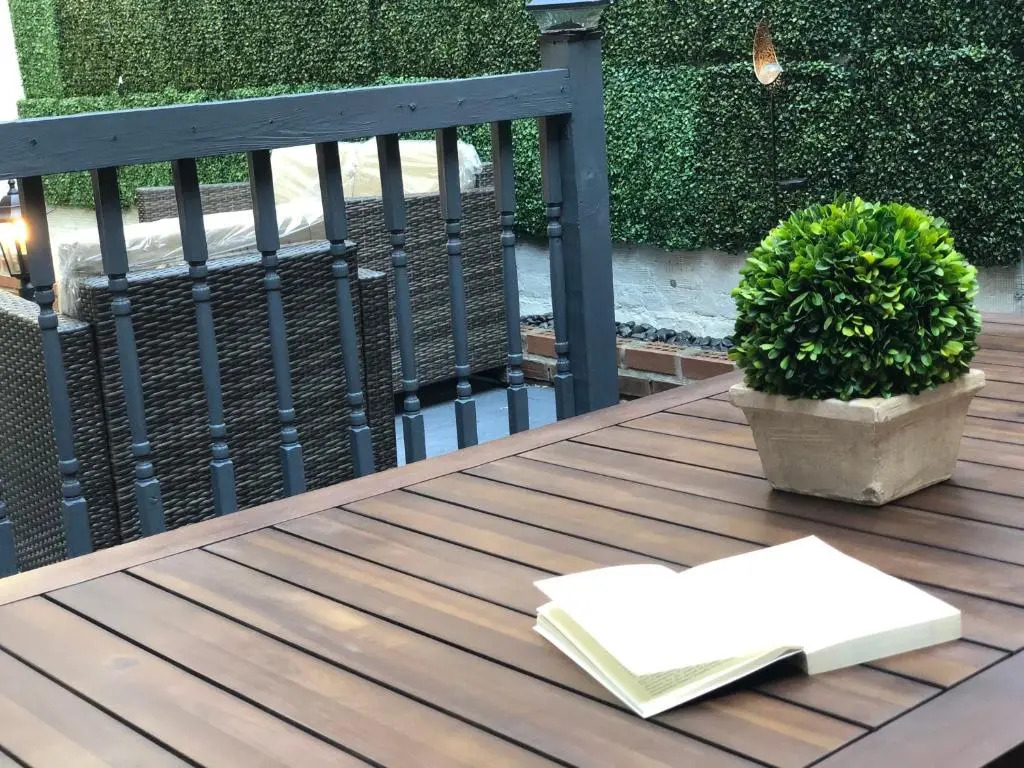 26-1c New 1BR Gramercy W D Shared Outdoor