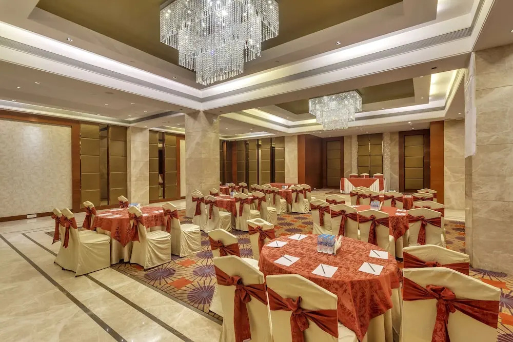 Golden Tulip New Delhi - Hari Nagar