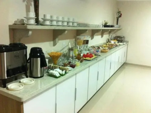 Di Napoli Plaza Hotel