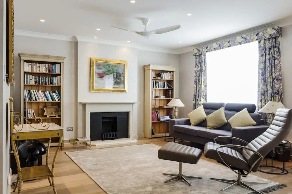 Beautiful 2 Bed 2 Bath Flat in South Kensington