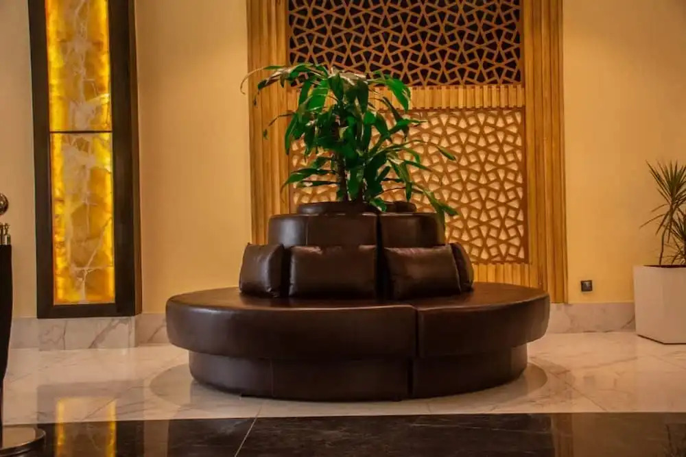 Platinum Cocotiers Hotel
