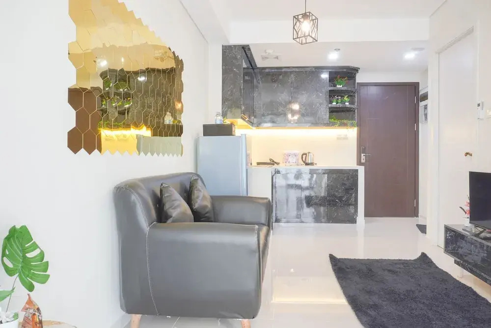 Nice And Comfort 2Br At Daan Mogot City Apartment
