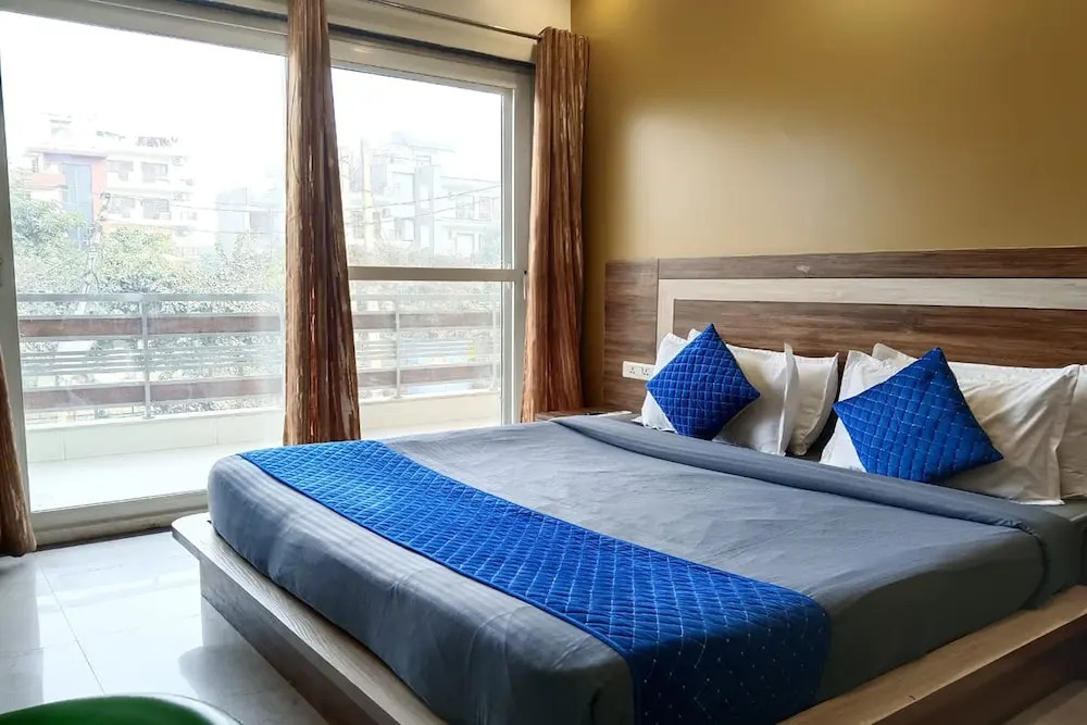 The Indian Hotel & Kitchen