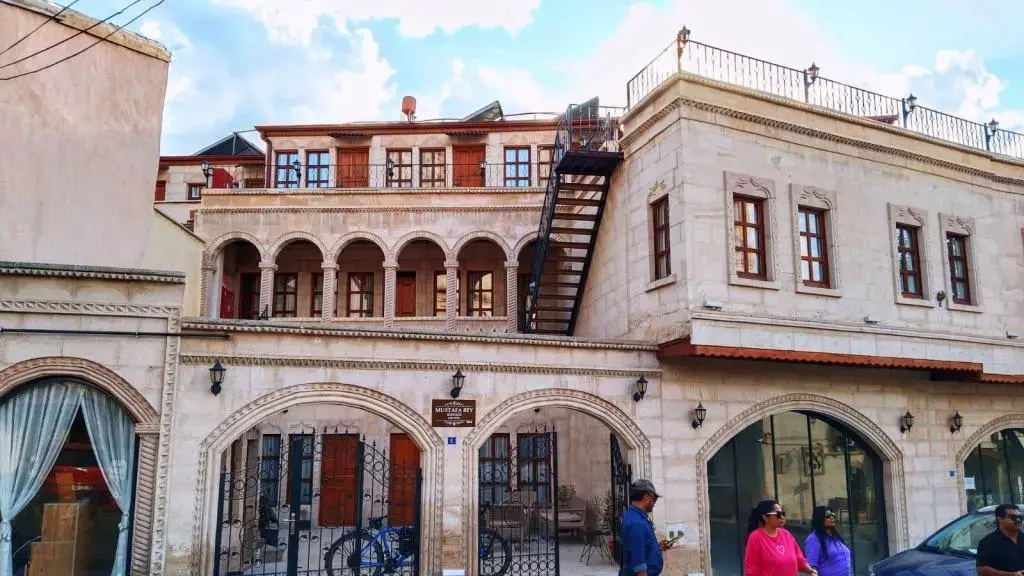 Mustafa Bey Konağı