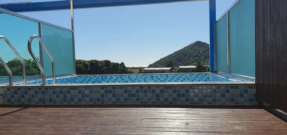 Sanbangsan Hotel