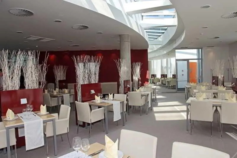 OREA Hotel Atrium
