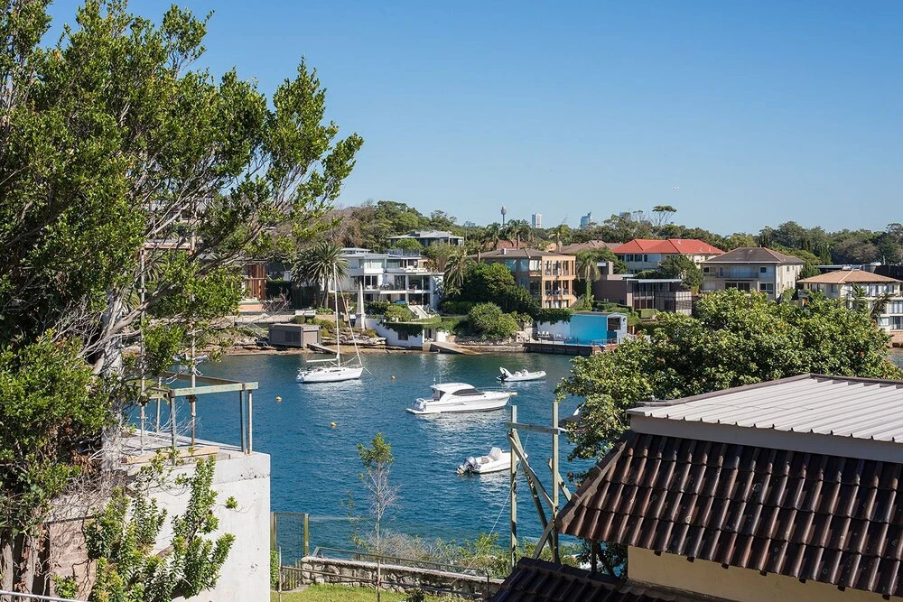 Stylish 2 Bdr Overlooking Parsley Bay H379