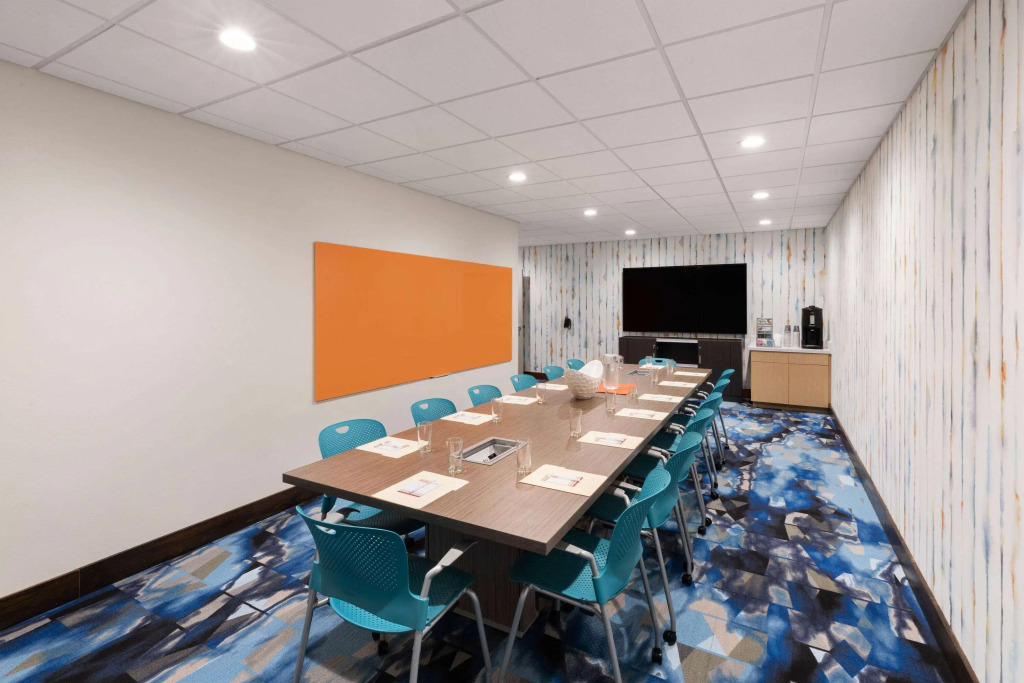 Hawthorn Extended Stay by Wyndham Kingwood Houston