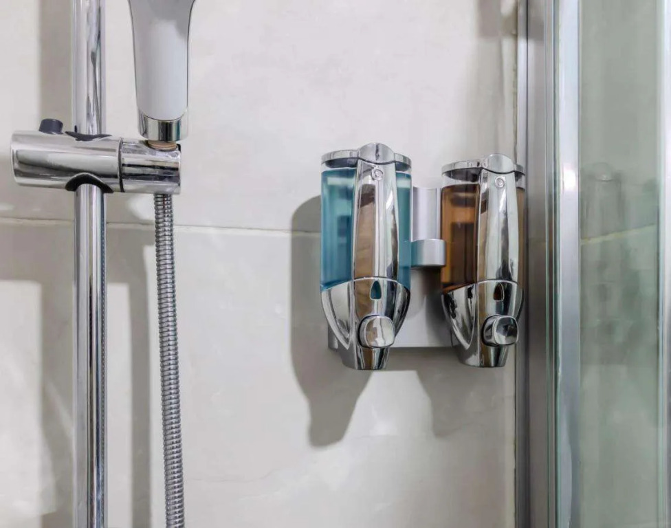 La Pazza Suites