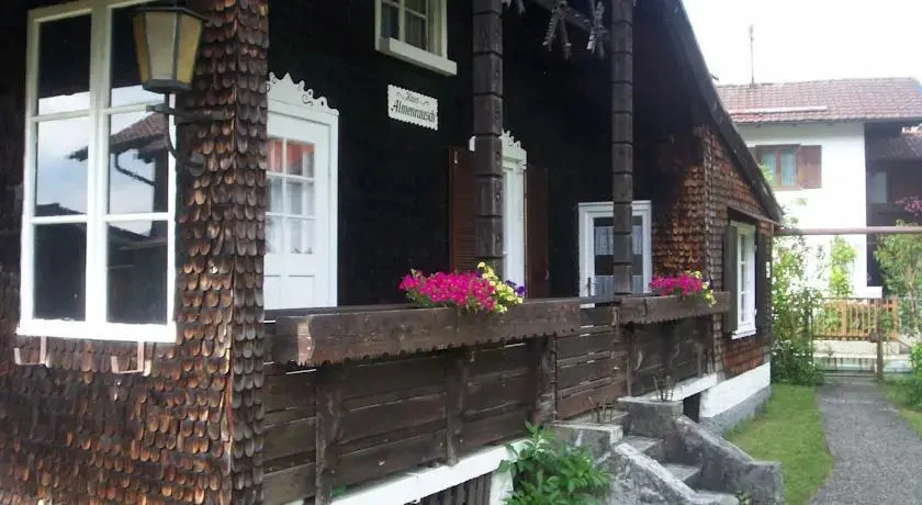 Haus Almenrausch