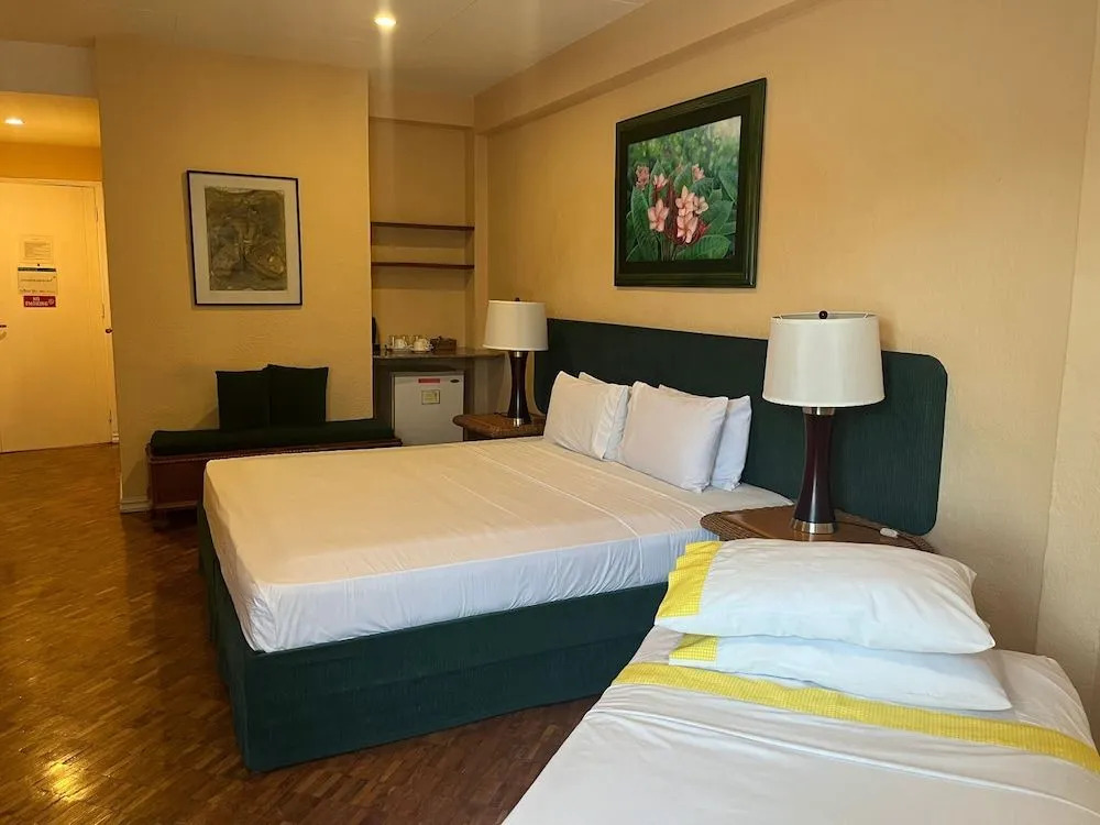 Coco Grande Hotel