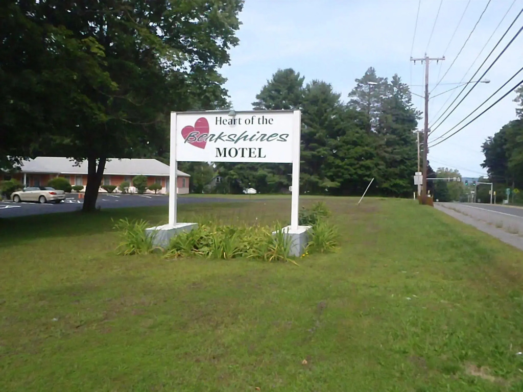 Heart of the Berkshires Motel
