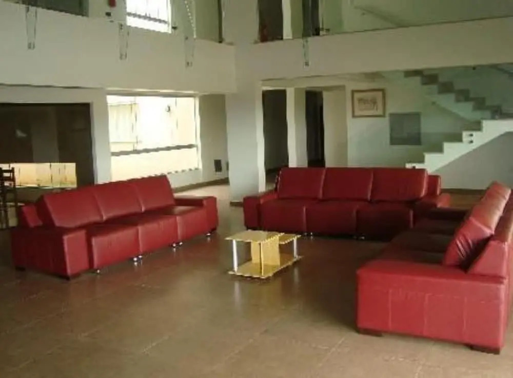Senador Plaza Hotel