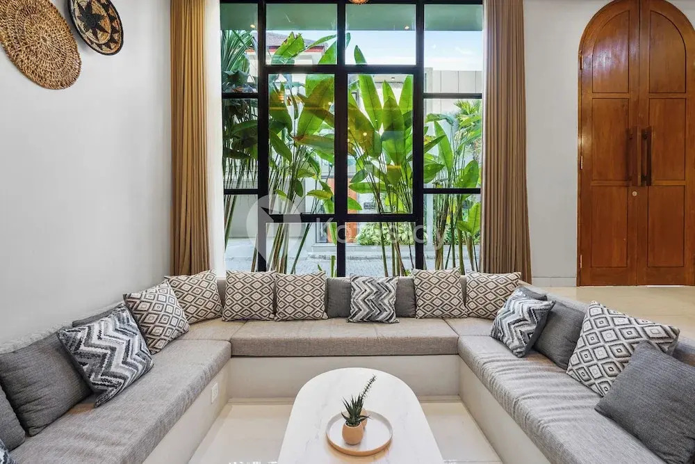 Lucenta Villa by Kozystay - Canggu