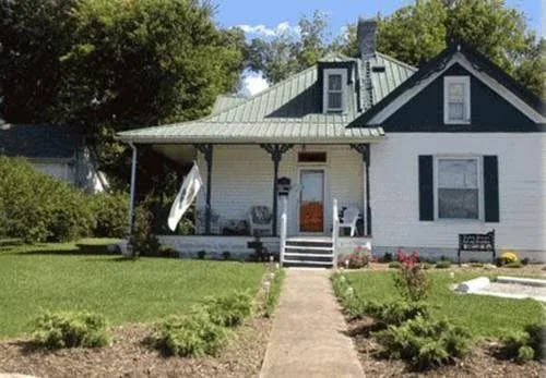 Cadiz Street Bed and Breakfast