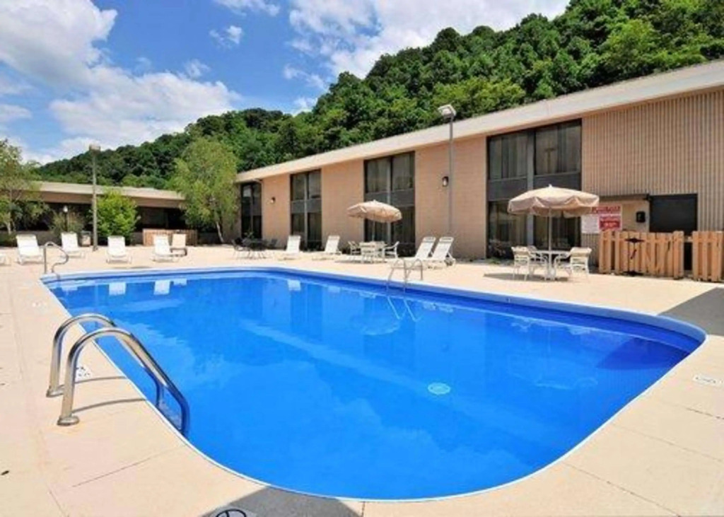 Quality Hotel and Conference Center Bluefield