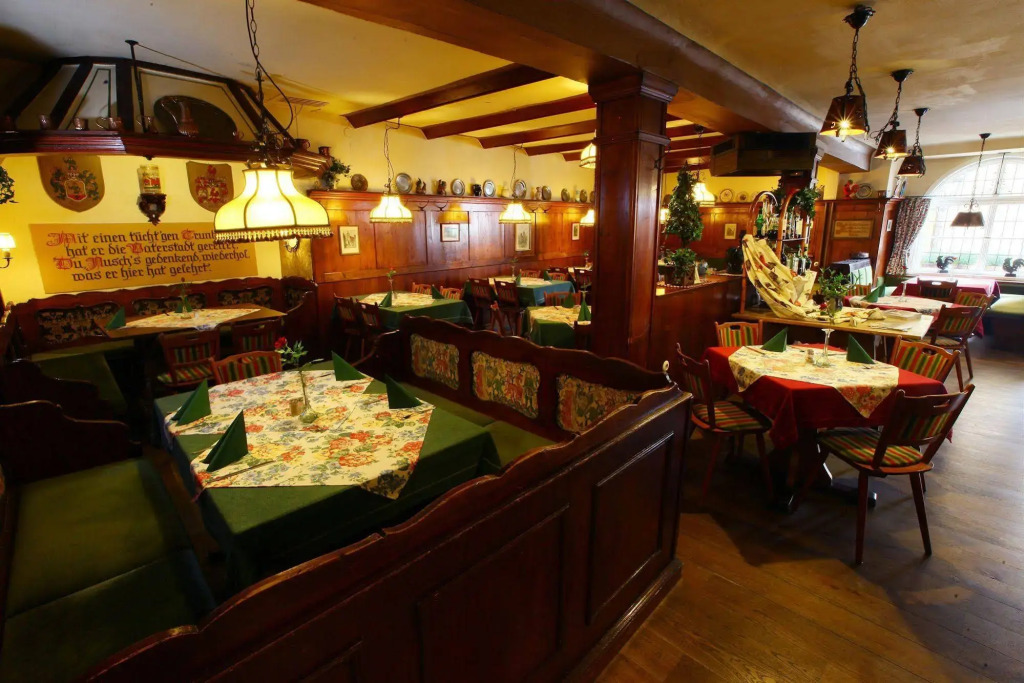Hotel Roter Hahn