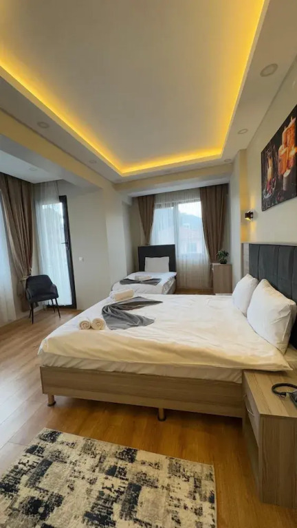 Lions Boutique Hotel