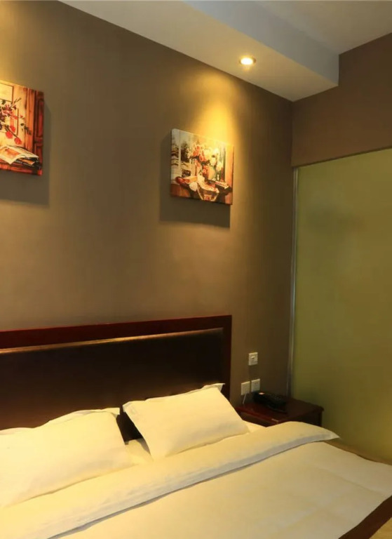 Chengdu Xinbake Business Hotel