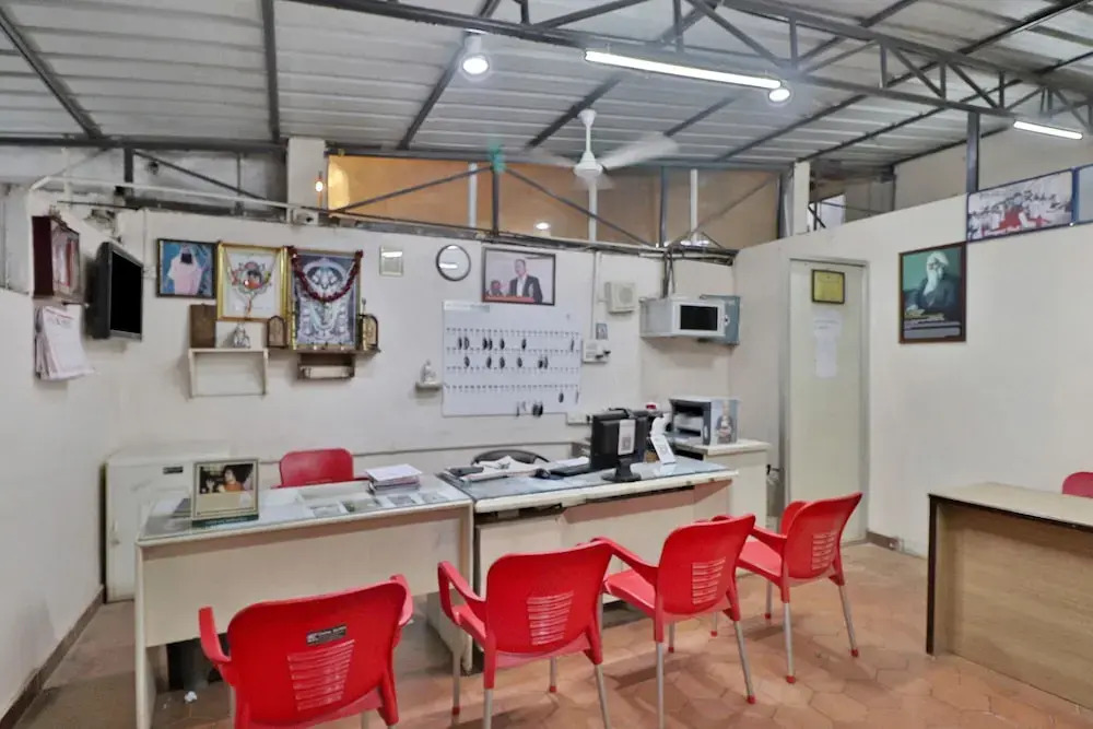 Spot On 45289 Shanthiniketan Homes