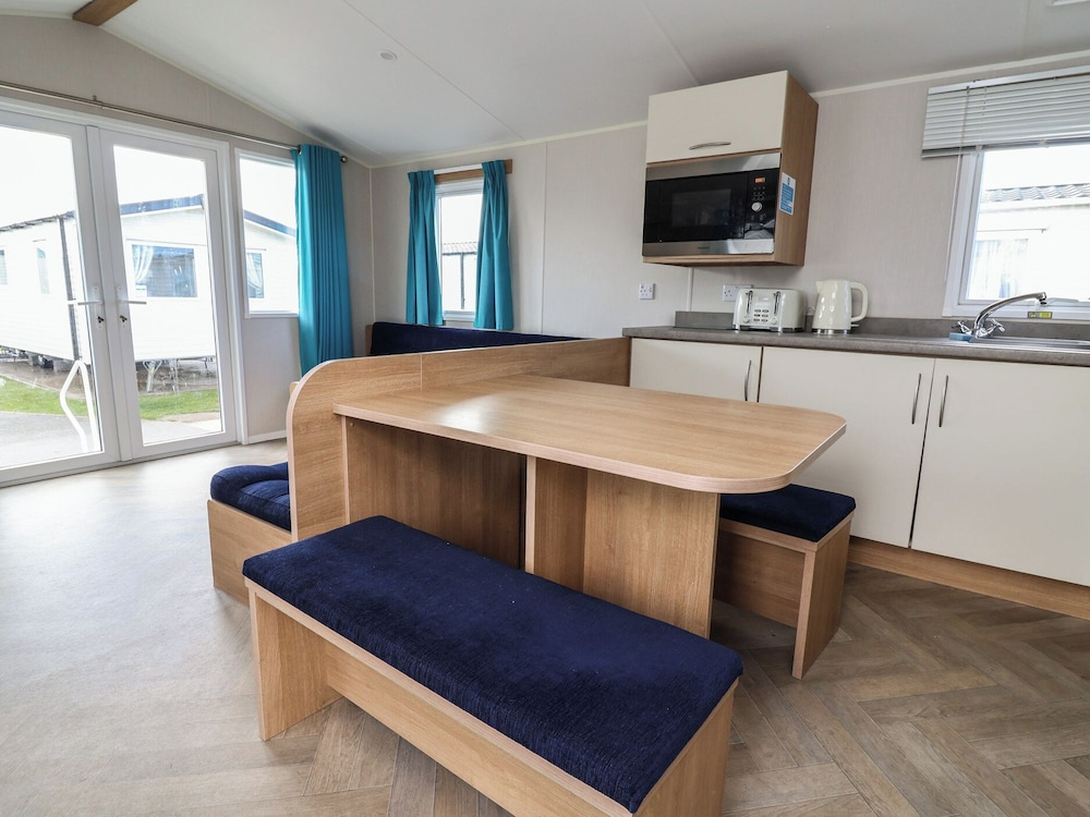 Ty Mawr Holiday Park - Holiday Accommodation 22393