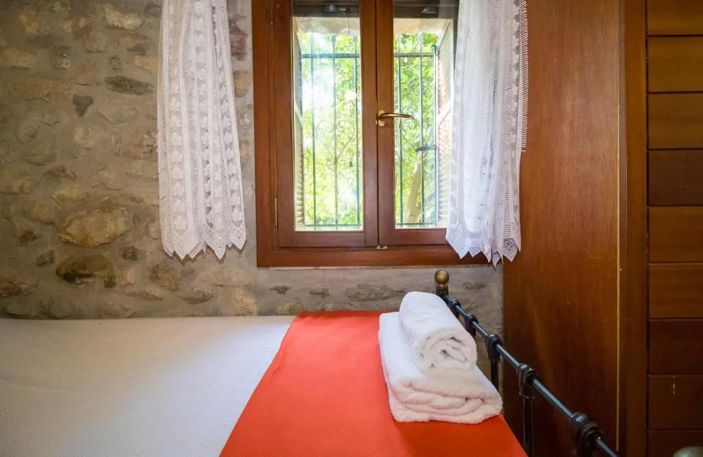 Laconian Collection 'Vilitsa At Parori'