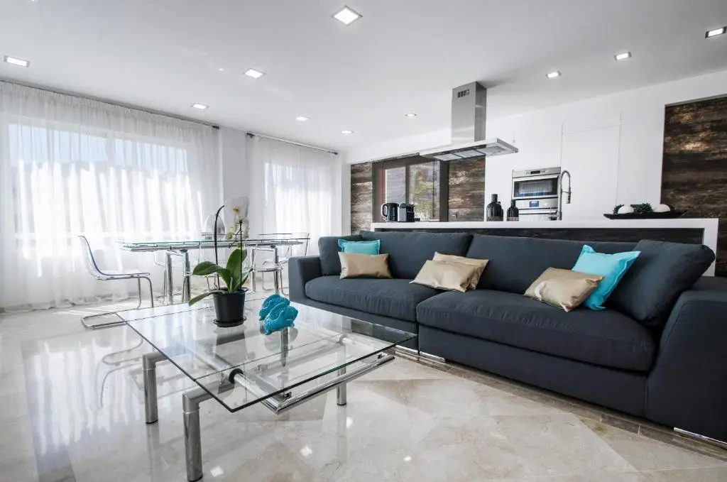 Gorgeous 170 Sq.M. Penthouse with Sea View Terraces