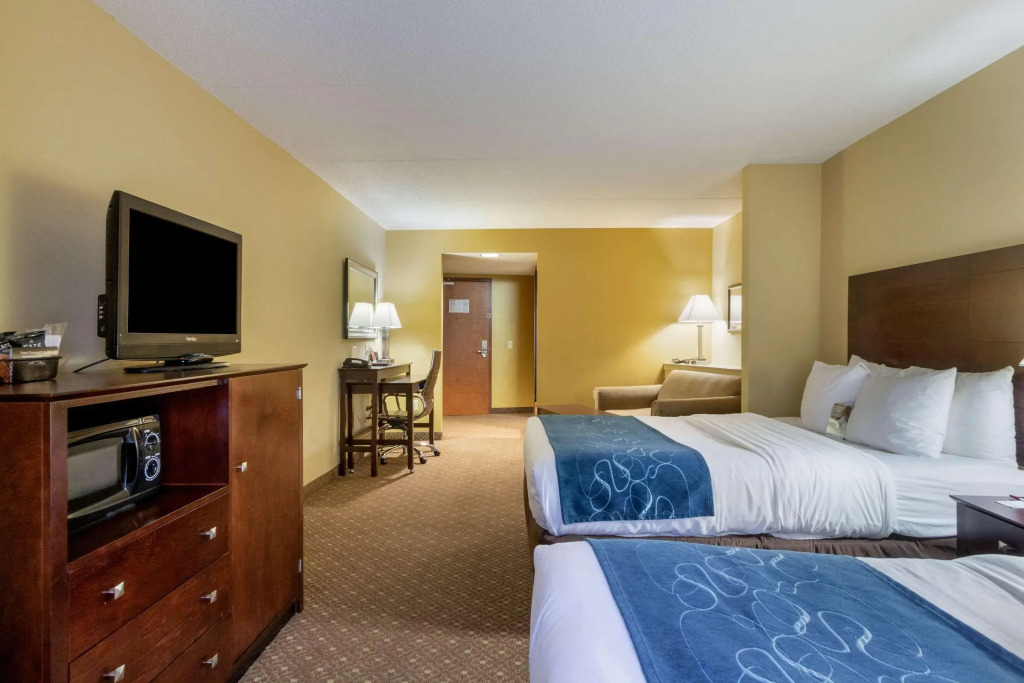 Comfort Suites Near Gettysburg Battlefield Visitor Center