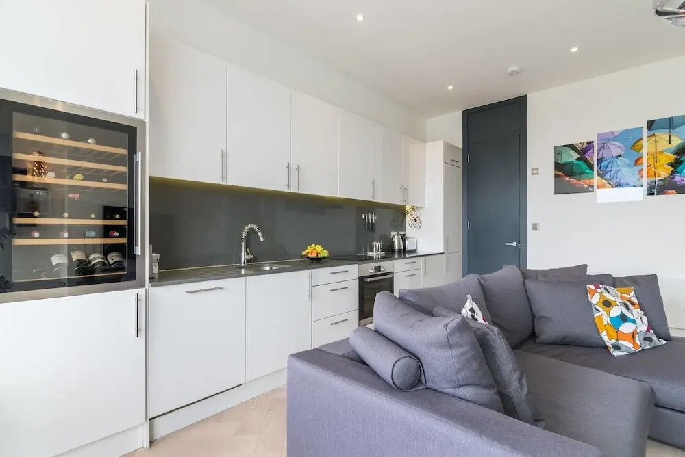Beautiful Modern 2 Bedroom Flat in Putney