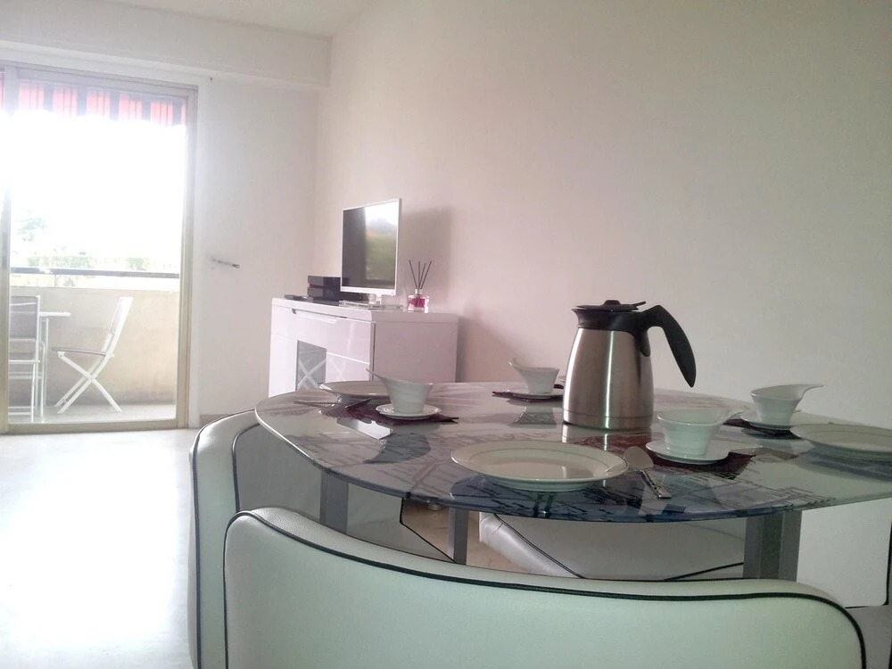 Apartment With one Bedroom in Le Cannet, With Wonderful sea View, Pool