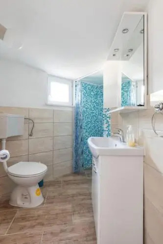 beautiful bay house Duga