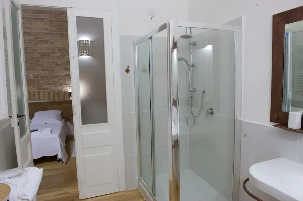 Castelletto Suites