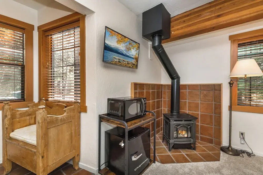 Donner Lake Inn