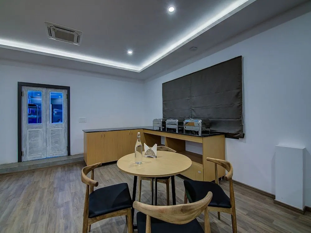 OYO Townhouse 035 Indiranagar