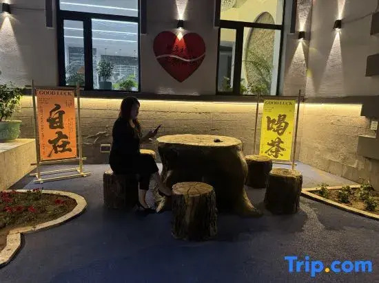 Lingyu - Hotel