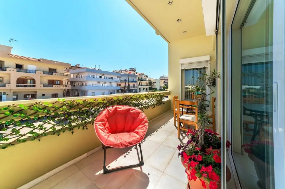 Marele Apartment by Cretan Houses