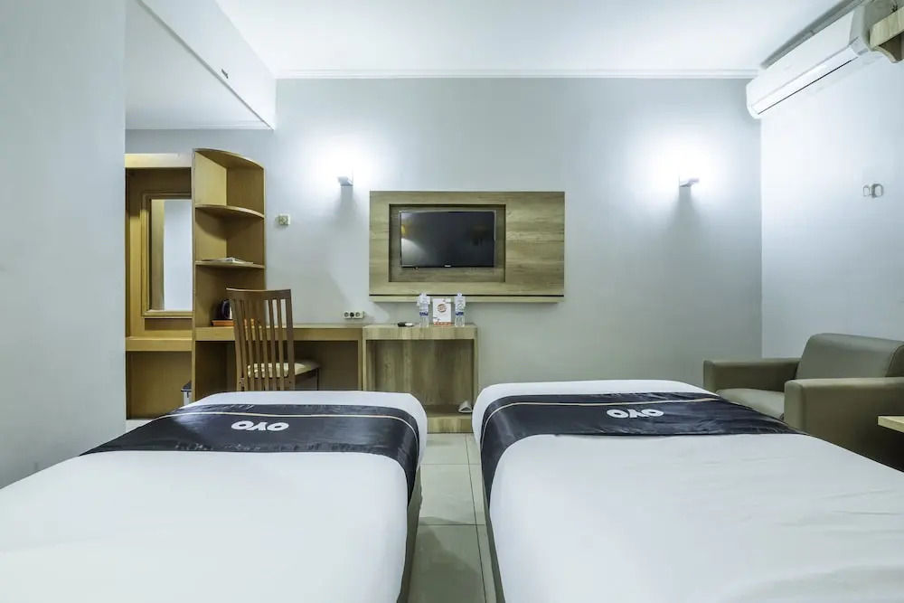 OYO 2329 Hotel Nyland 3 Cijagra