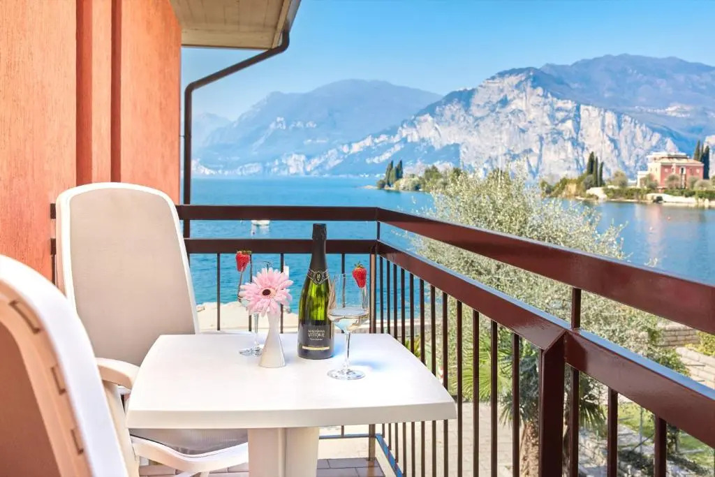 Beach Hotel Rosa
