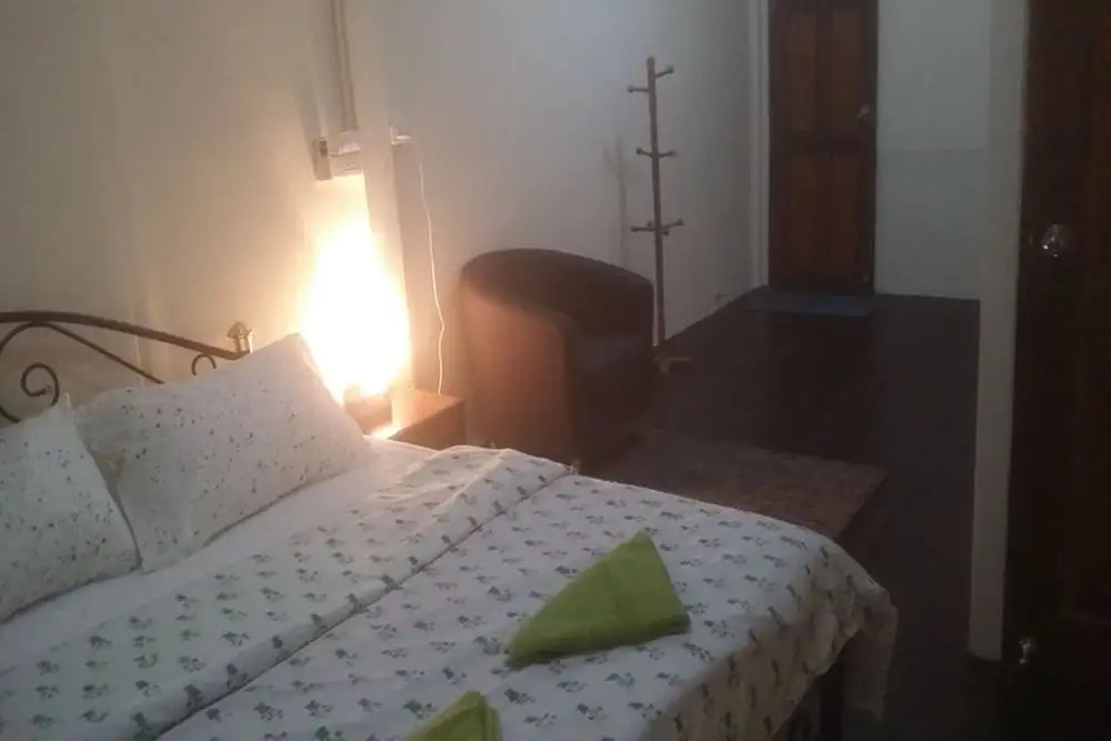 First Inn On Nut - Hostel