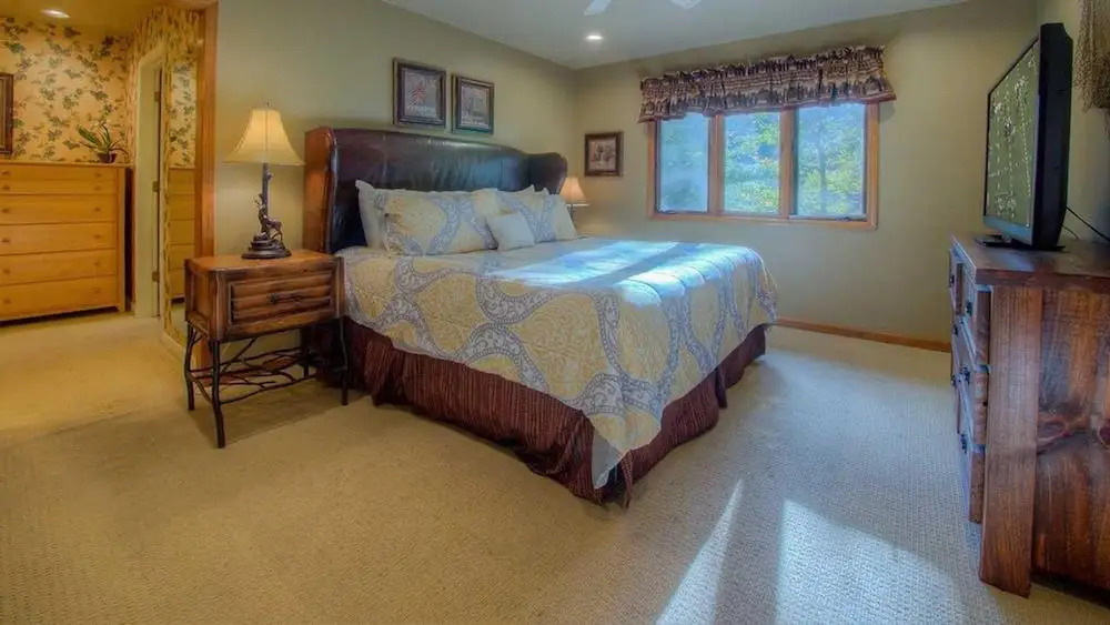 Lazy River Lodge by Escape to Blue Ridge