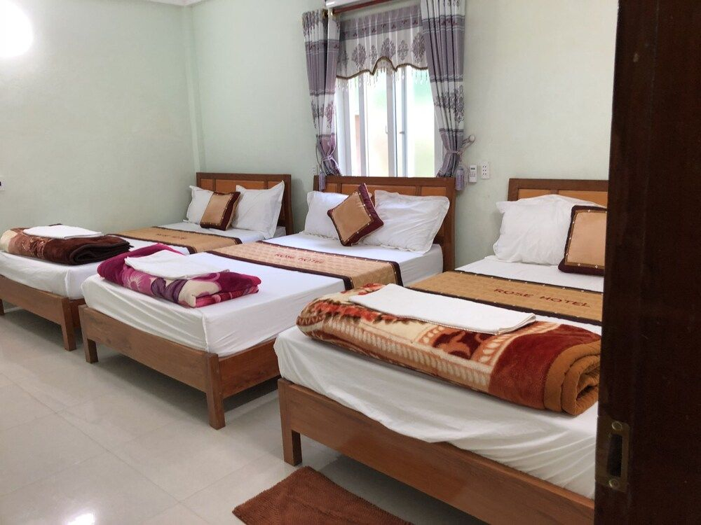 Rose Hotel