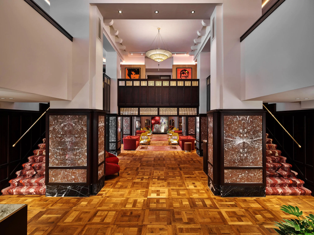 Clayton Hotel Amsterdam American